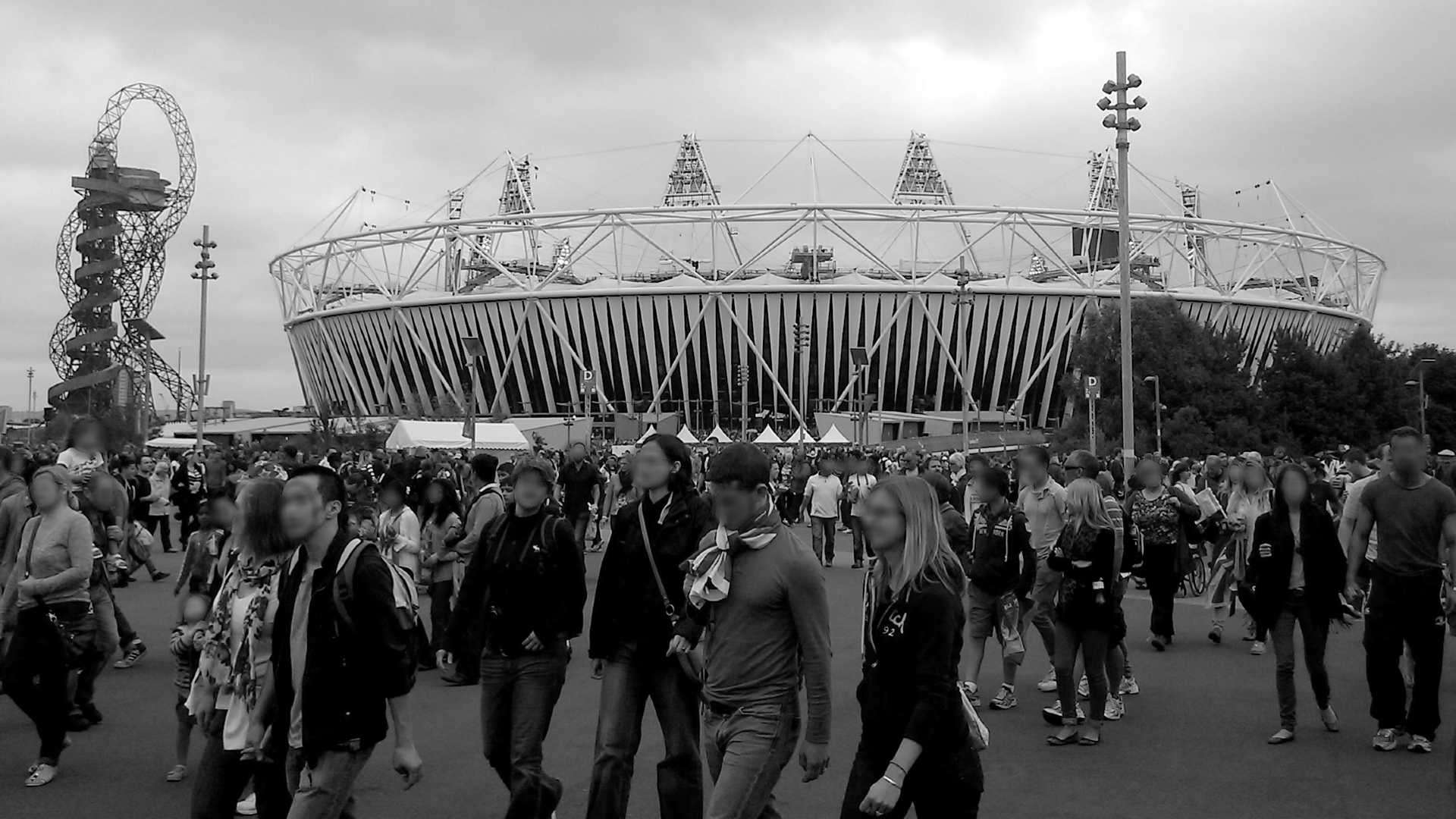 "Orbiting the Olympic Stadium" by Dan Brown, used under CC BY 2.0 / Cropped, desaturated and resampled from original